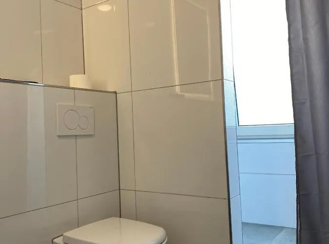 Kaiserswerth Aparthotel 3*